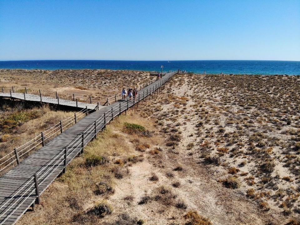 Ambassador Salgados Beach Suites Albufeira Bagian luar foto